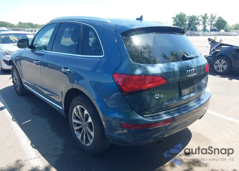 2015 Audi Q5 2.0T Premium z USA, uszkodzony, nr VIN WA1LFAFP0FA097848